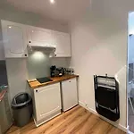 Esteban - Studio Neuf - Gare Nancy Avec Place De Parking Gratuite