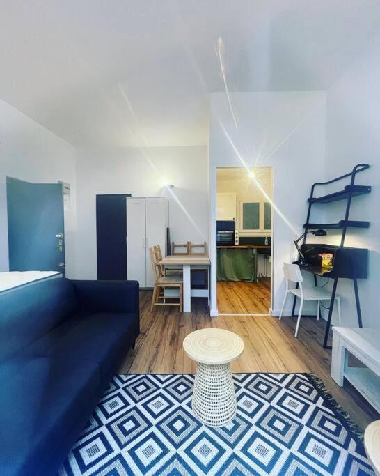 Esteban - Studio Neuf - Gare Avec Place De Parking Gratuite